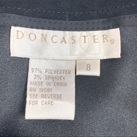 New with tags women’s size 8 Doncaster black stretchy polyester pencil skirt - Picture 10 of 11